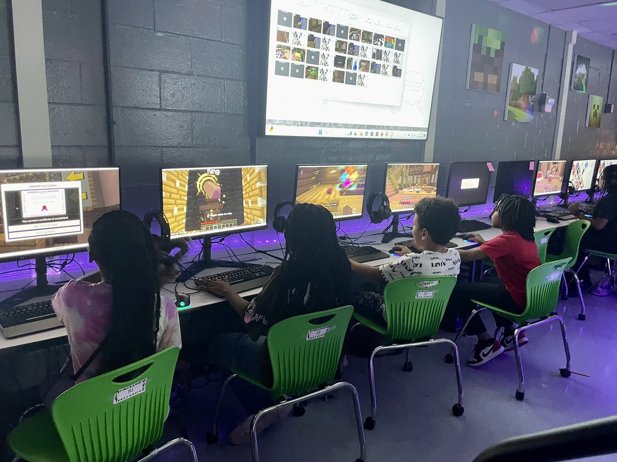 Kelley Predieri (@k_predieri) on Twitter photo Another awesome day in the <a href="/DuvalSchools/">DCPS</a> Minecraft lab <a href="/DCPSMinecraft/">DCPS_Minecraft Lab</a>. Wednesdays are special for the students at Springfield Middle. 😊Great teamwork among students today as they worked on coding their way out of Escape Estate. Another awesome day in the <a href="/DuvalSchools/">DCPS</a> Minecraft lab <a href="/DCPSMinecraft/">DCPS_Minecraft Lab</a>. Wednesdays are special for the students at Springfield Middle. 😊Great teamwork among students today as they worked on coding their way out of Escape Estate.