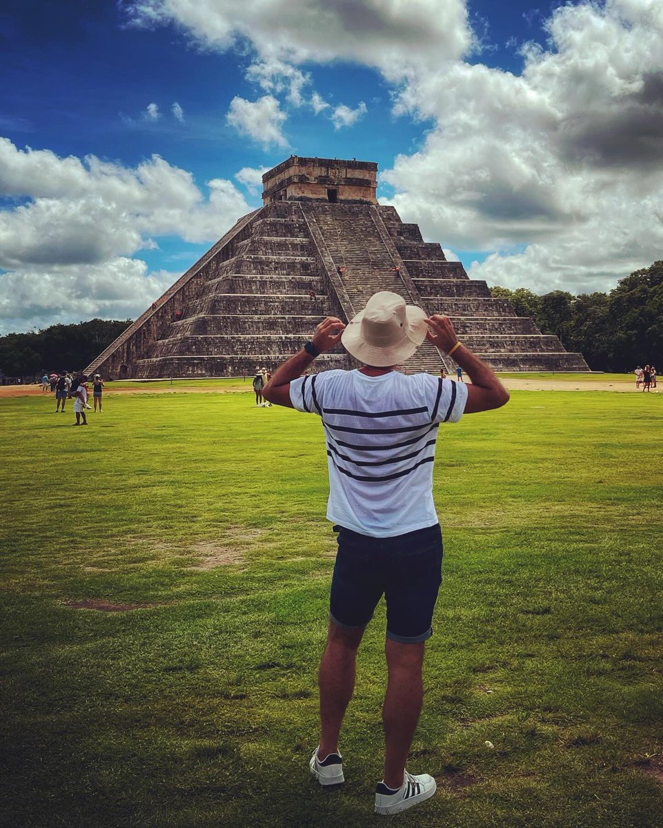 RogerG_Silva's tweet photo. Finally! Chichén Itzá
#chichenitza #mexico #Yucatan #new7wonders https://t.co/MNF8oxhYb2