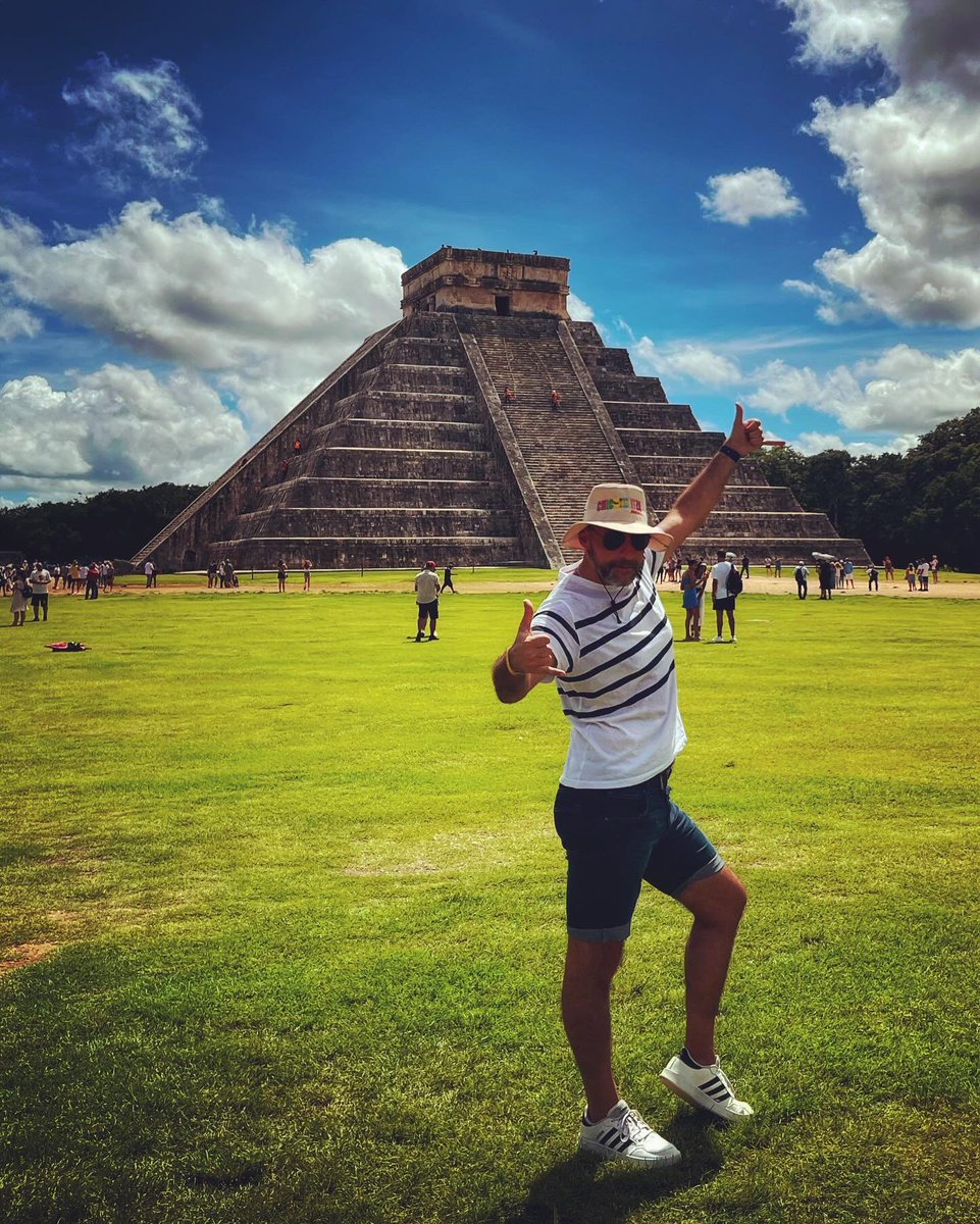 RogerG_Silva's tweet photo. Finally! Chichén Itzá
#chichenitza #mexico #Yucatan #new7wonders https://t.co/MNF8oxhYb2