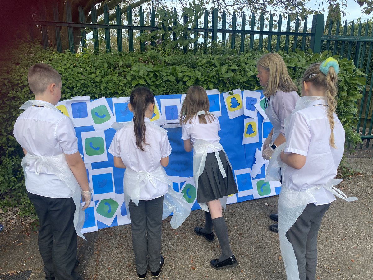 Year5OLOL tweet media