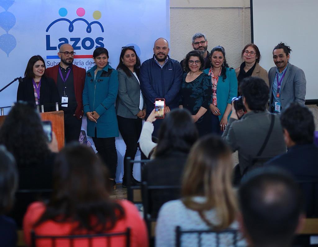 SubPrevDelito's tweet image. Junto a autoridades y vecinos y vecinas, participamos del lanzamiento oficial del Programa Lazos @Programa_Lazos en la comuna de Quilpué.  Esta iniciativa de la SPD atiende a las familias, padres, madres o cuidadores/as de NNA, prestando apoyo para una crianza de respeto y cariño