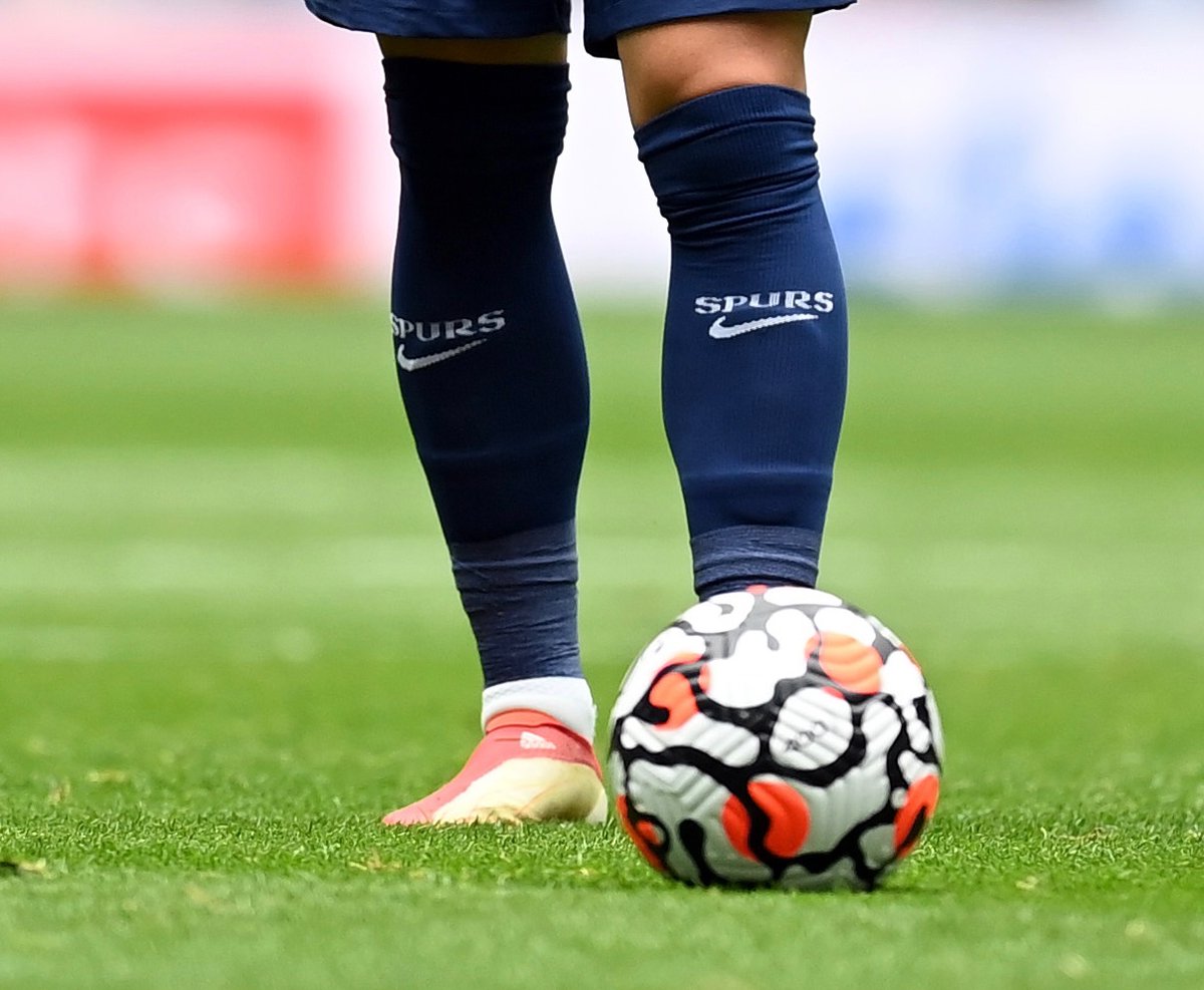 It's the 92nd minute in the final of the FA Cup. The score is 0-0 and Spurs have a free-kick in the PERFECT position. You can pick any player in Tottenham history to take the free-kick. Who is it?