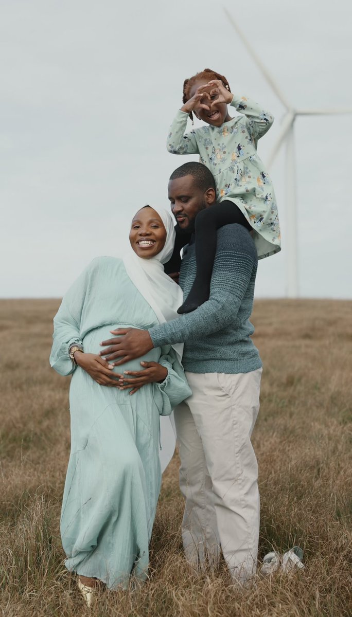 meedahsf's tweet photo. Yes it’s possible for your heart to expand beyond your entire being🤰🏾❤️ https://t.co/v0fKooENgv