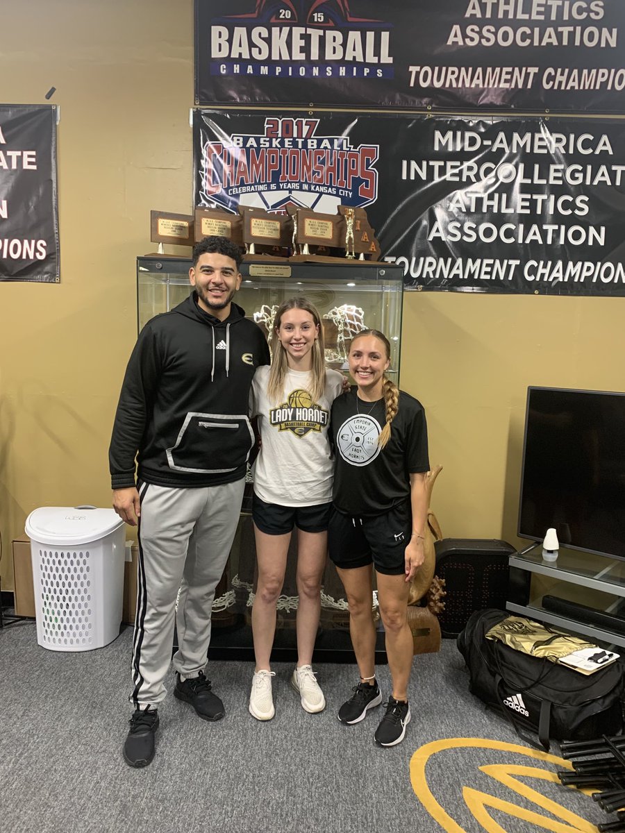 Emma Mitchell tweet media