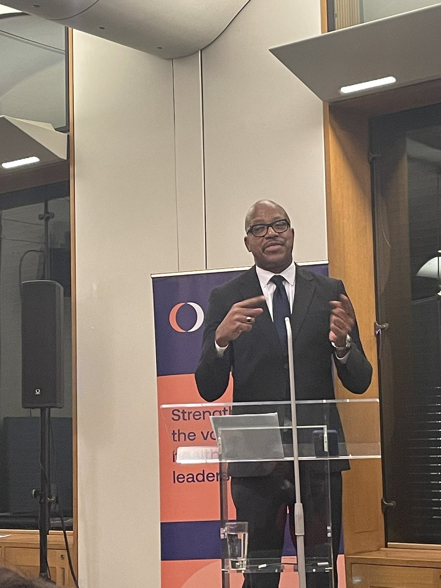 We are LIVE @NHSBME fantastic lecture on health inequalities and structural racism by @ProfKevinFenton 
#tacklinghealthinequalities A call
to Action!!