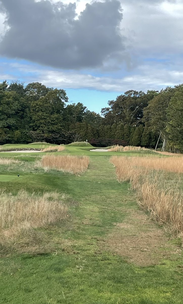 PatJonesTweets's tweet photo. More from Kittansett. Fascinating place with kind of a love/hate relationship with the water that defines it. Very special club. Thanks again to John Kelly and @colby_major for the hospitality. #AquatrolsOnTheRoad https://t.co/Jrv10XTqlw