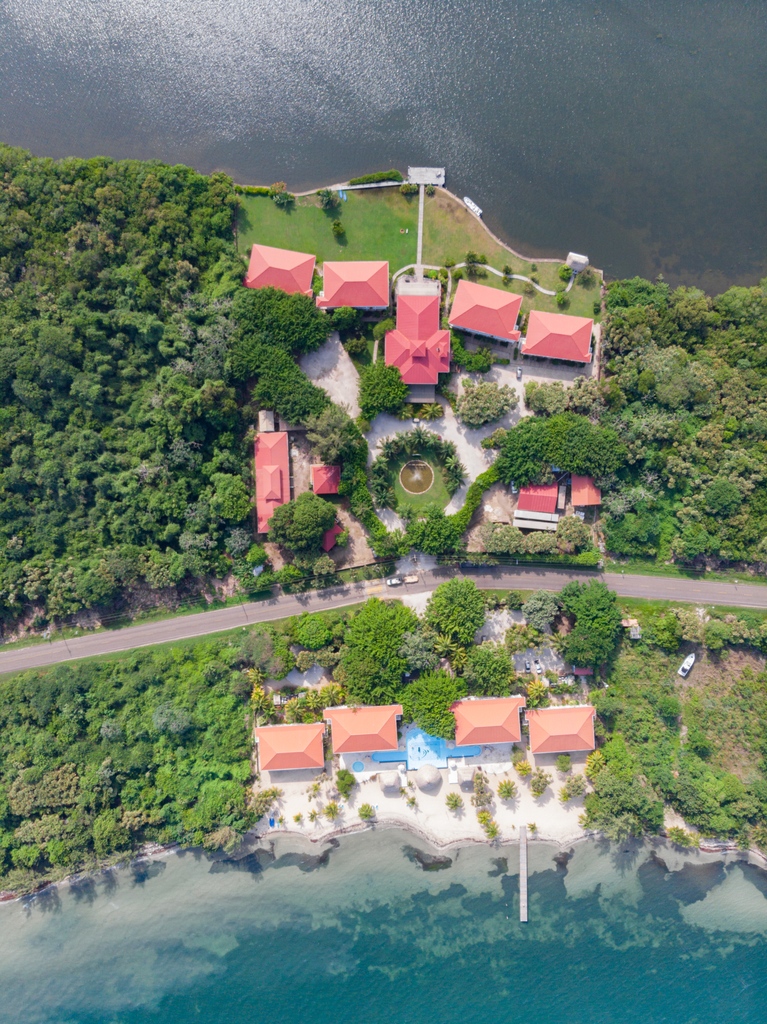BzeCollection's tweet photo. Experience the duality of paradise: Beachfront excitement and lagoon-side tranquility, all in one unforgettable resort in Placencia, Belize. 

Book your getaway to Umaya Resort!
For bookings email reservations@thebelizecollection.com or call +501-822-3851 https://t.co/Gl9E7WXSRH