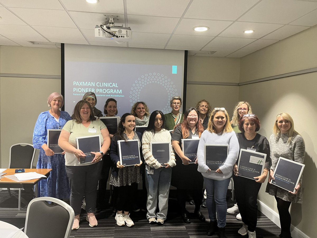 Deborah12Pax's tweet image. Clinical Pioneer programme London, lots of lovely scalp cooling discussions and knowledge shared today. #scalpcooling 
#changingthefaceofcancer