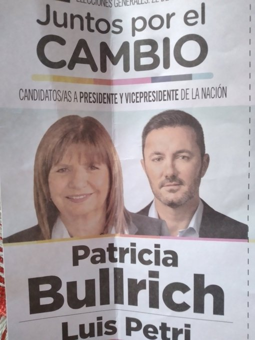 MarcosAlterio's tweet photo. Si te cansa la casta no votes a los que la ponen adentro. Milei no es la salida. 
El cambio son ellos. 🗳️👇 https://t.co/9ayn1wpouj