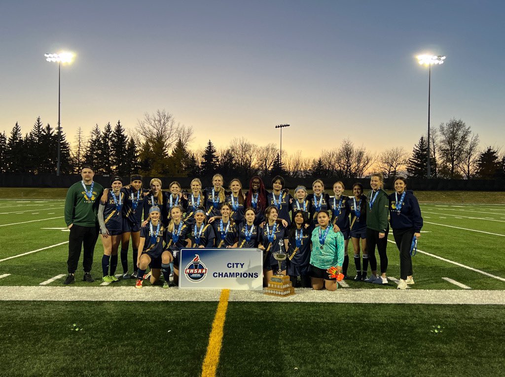 kiahholness's tweet photo. What a season with this team! Feeling grateful. City Champs!!! #WKC #rollknoll 
@RegPublicSchool @RHSAAthletics https://t.co/yGMpZqe68V