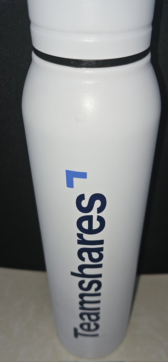 rychavarria's tweet photo. @Teamshares Loving My Insulated Water Bottle My New President Got From His Teamshare's Meeting In Minnesota A Couple of Weeks Ago! #mowpower #newcompanyunderteamshares #arizona https://t.co/LZYjqA6Ysu