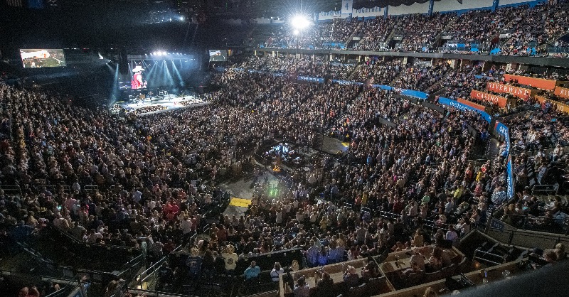 OKCBigLeague's tweet photo. It's time we built an arena worthy of our city and purpose-built for big-time events and basketball in the 21st century. YES Dec. 12 to support our city's economy, jobs and quality of life, without raising taxes. 
#keepokcbigleague