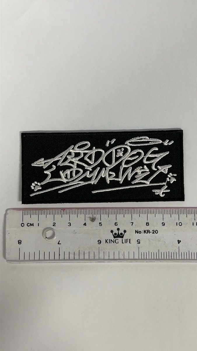 AcidDogCommune's tweet photo. Why yes of course we make patches
繡片好好看誒 https://t.co/8qvqokUHY6