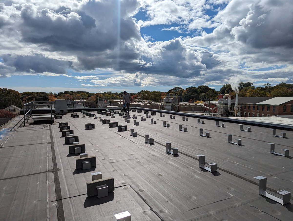 Another angle - nice day, pictures taken by a professional photographer (really) who installs for Beacon Solar.