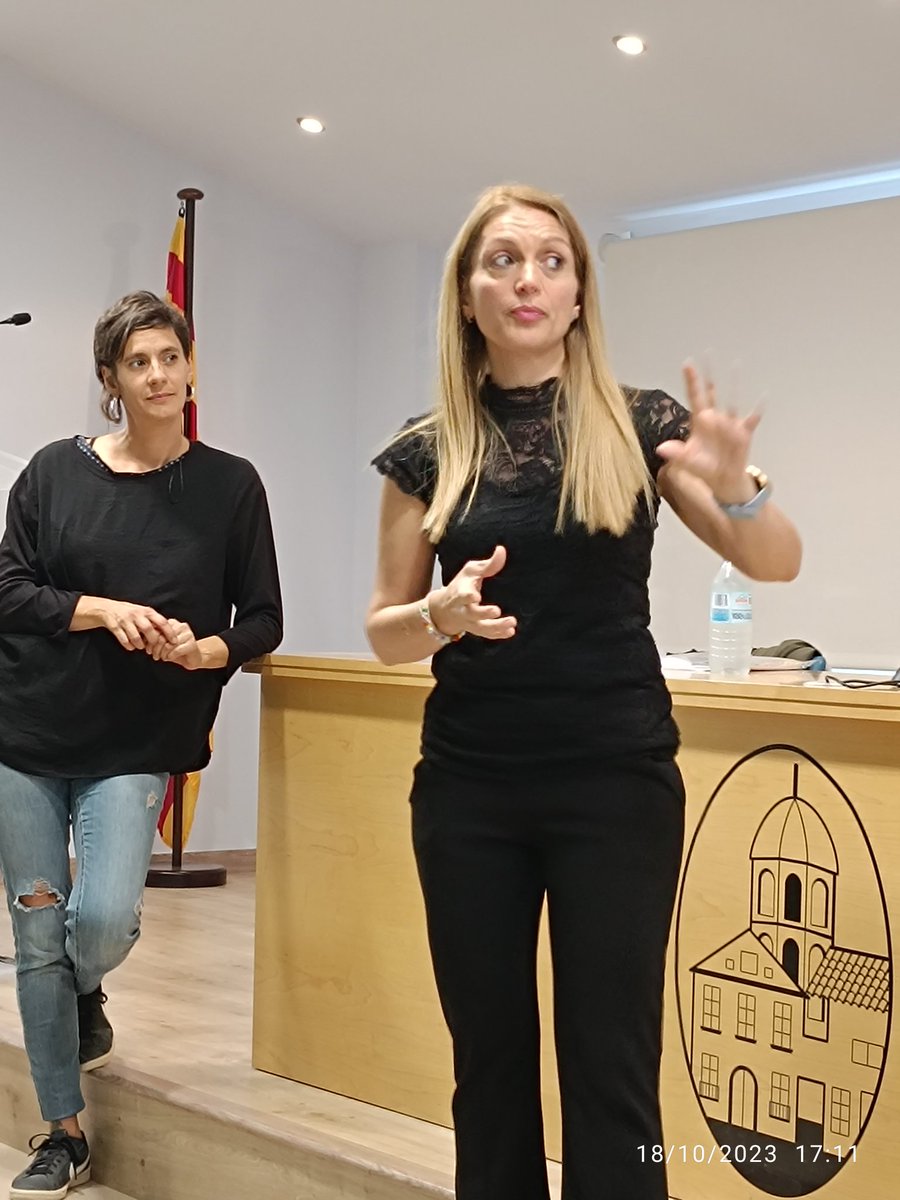 LlarPalau's tweet photo. Avui tarda,  una molt bona conferència.
Com envellir amb èxit
Bons consells per a tothom, i sobretot per a les persones amb una "ja bona" edat
A càrrec d'Esmeralda Torres i Judit Soler,
de la Fundació Catalunya La Pedrera
@LaPedrera_BCN https://t.co/dZ2vfTzyxq
