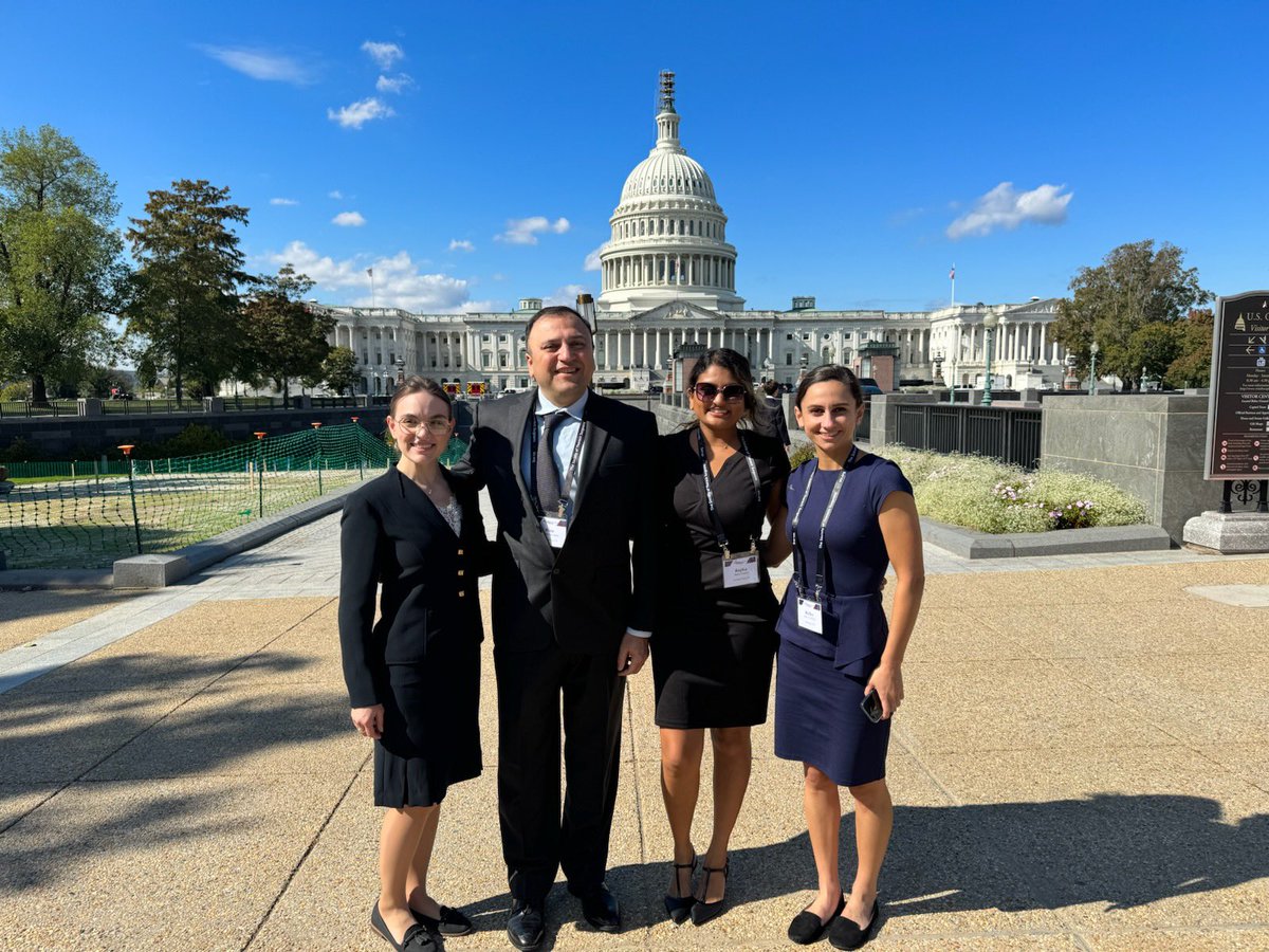 Representing California at the #STSAdvoacyconference2023 advocating for important issues like greater patient access to lung cancer screening <a href="/STS_Advocacy/">STS Advocacy</a> <a href="/RajikaJindani/">Rajika Jindani, MD, MPH, MS</a>