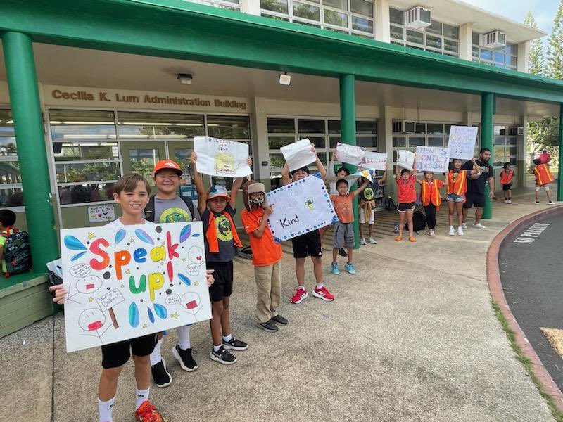 KokoHeadSchool's tweet photo. Unity Day!  We need more aloha in this world.  Cobras unite and lead the charge! @HIDOE808 #UnityDay808 #AlohainAction https://t.co/aILvhSNdsW