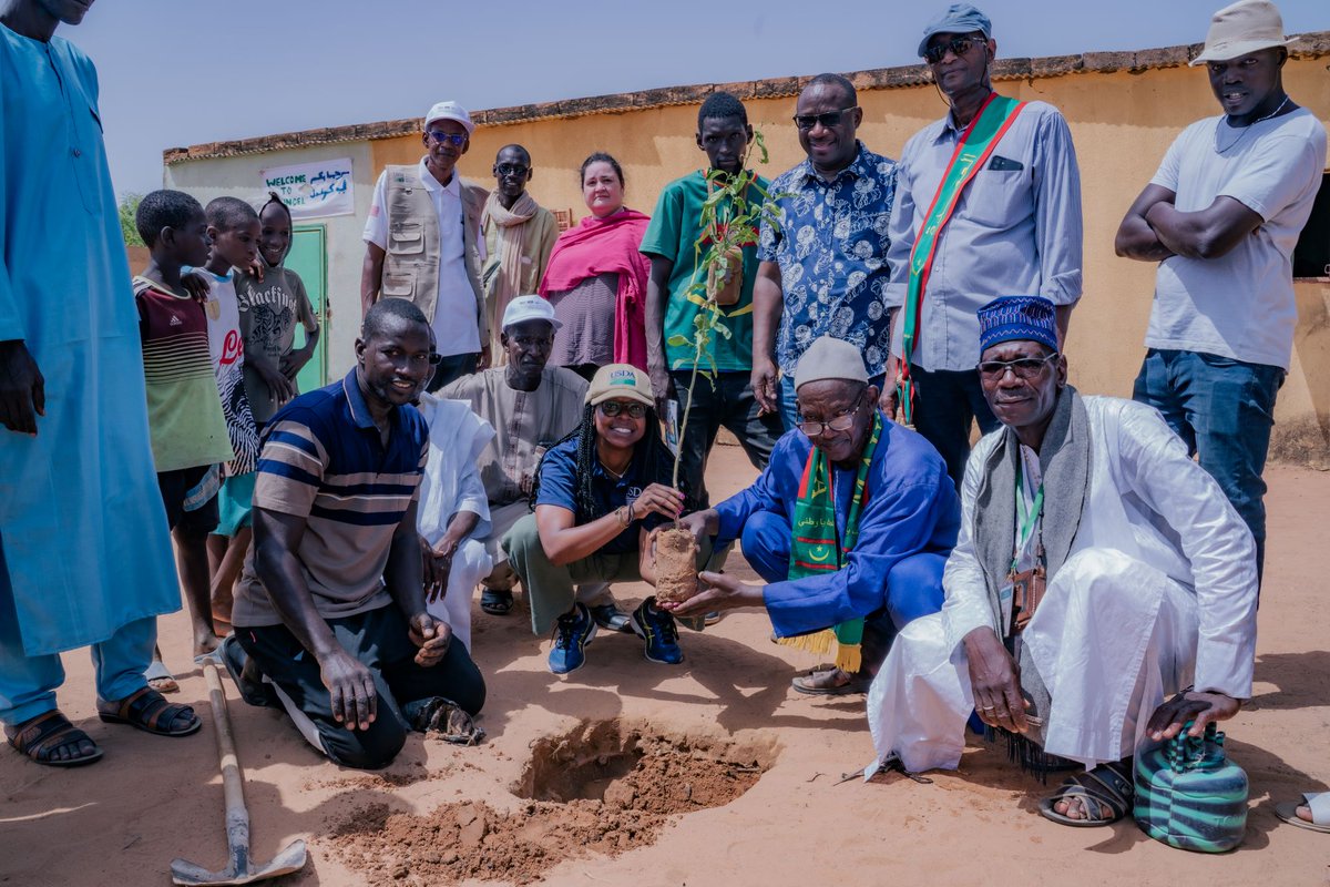 counterpartint's tweet photo. Together with our government partners and local partners @Ecodevmr and @OngAred, we are fostering sustainable, healthier communities to ensure brighter futures for all. 🌟 https://t.co/AvOd5zqNEX