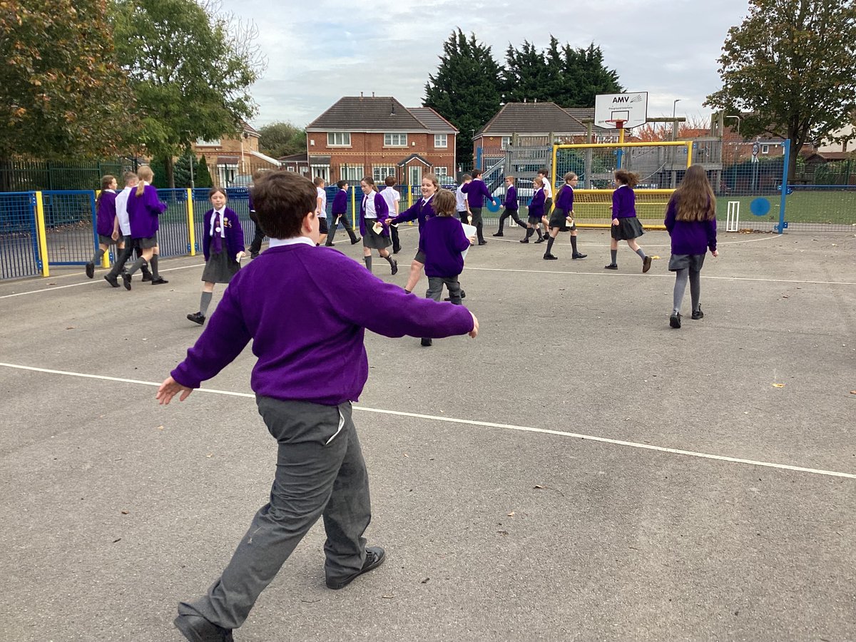 Emmaus_School's tweet photo. 6D enjoyed working scientifically today by investigating how different forms of exercise affect our heart rate. We used walking, star jumps and running as our forms of exercise. #EmmausYear6 #EmmausScience https://t.co/Douzupcf4G