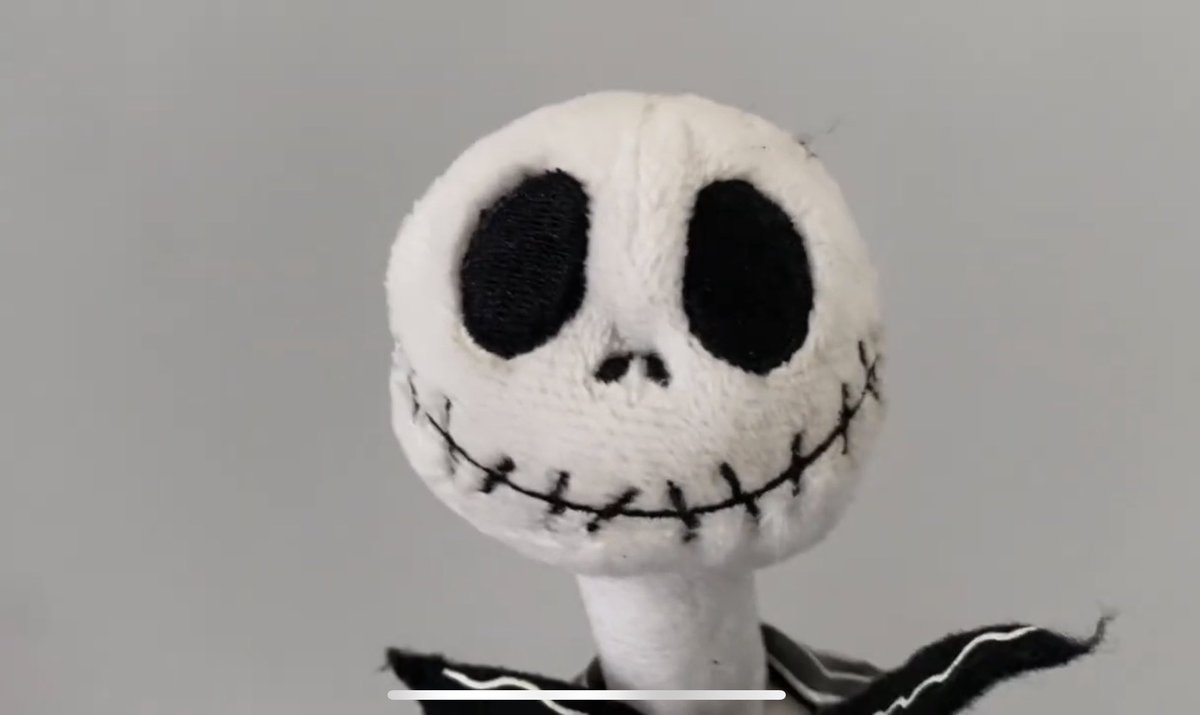SideBrice's tweet photo. Decorating The House For Halloween! | Cheap Mantelpiece | Home Vlog ๐๐ป https://t.co/TNoPREjje3 via @YouTube #homevlog #halloweendecorations #halloweentree #halloween https://t.co/gCLW1cqooC