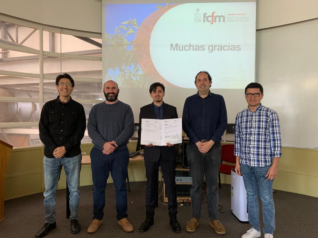 Nota (7.0)y distinción máxima para el investigador proyecto FIC 🍒 de <a href="/uohiggins/">Universidad de O'Higgins</a> , Luis Cossio por su tesis para optar al grado de Magíster en Cs de la Ingeniería, mención eléctrica, de  <a href="/uchile/">Universidad de Chile</a>, donde fue co-guiado por el académico de la UOH, <a href="/rodo_rigo/">Rodrigo Verschae</a>
¡Felicidades Luis! 👏 👏