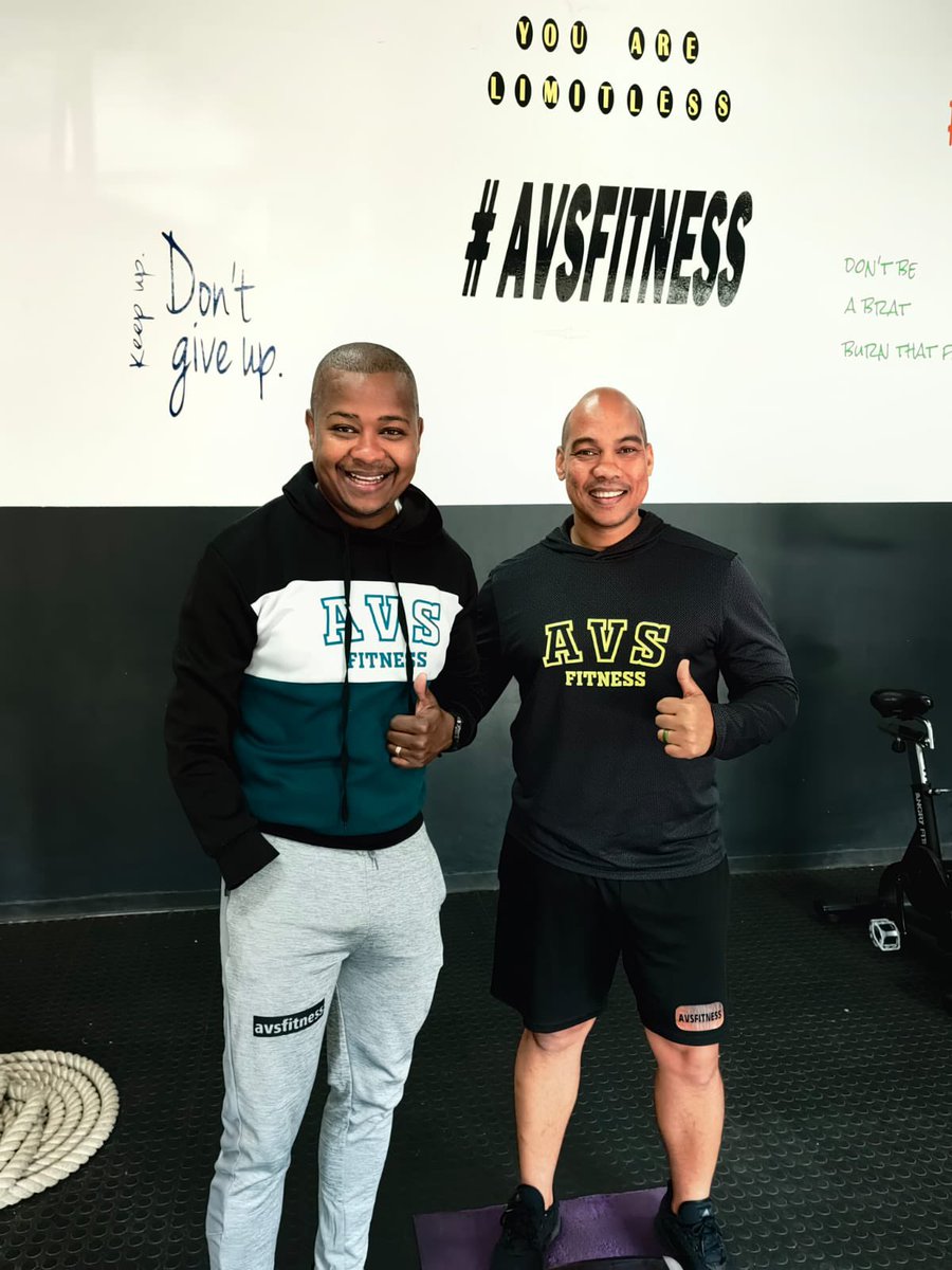audas_vanschoor's tweet photo. The Champ is in the building 🏃🏾🤩
SIR THABANG 🫡
CAPE TOWN MARATHON FINISHER 🙌🏽
#JUSTBELIEVE #RUNWITHAVS #MARATHON #AVSFITNESS #FetchYourBody2023 #RUNCPT https://t.co/FpnNXf8QeQ