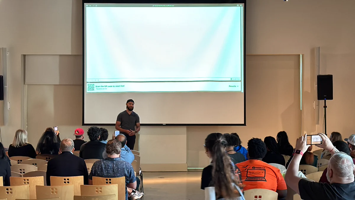 Michael Liendo giving a talk at MagnoliaJS