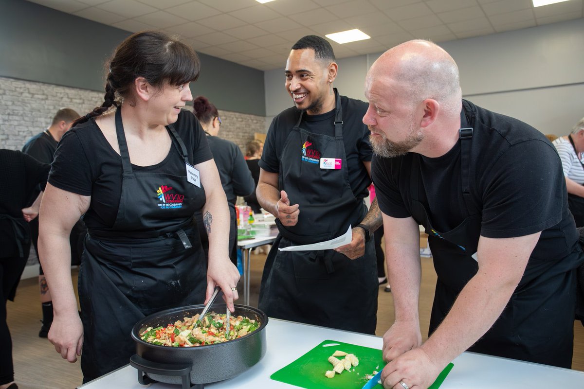 What else is there to do when it’s stormy outside but attend a WV10 after school club run by <a href="/dbproductions20/">D&B Productions</a> &amp; <a href="/wv10consortium/">WV10 Consortium</a> Chefs @FifthCentre &amp; <a href="/big_venture/">Big Local Venture</a> - lots of fun activities &amp; a lovely hot meal  💕 <a href="/WolvesCouncil/">Wolves Council</a> <a href="/wwfcfoundation/">Wolves Foundation</a> <a href="/CommunityOffer/">WolvesCommunityOffer</a> <a href="/LocalTrust/">Local Trust</a>