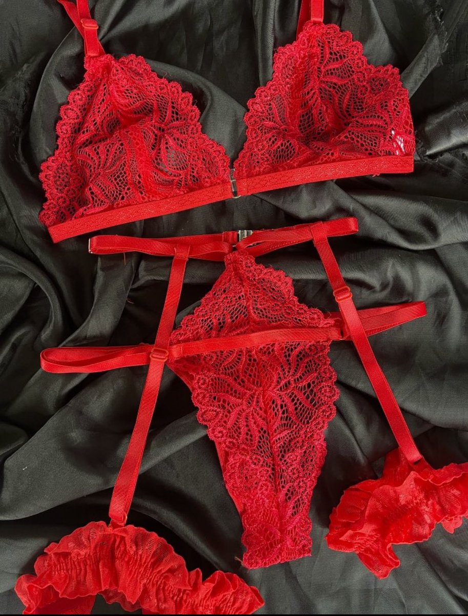 Conjunto Ágatha ❤️‍🔥
Apenas $50,00