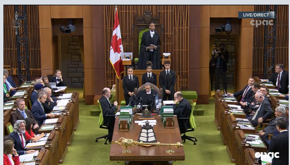 Watching Question Period, and Mr. Poilievre is standing while the Speaker is standing. A basic rule of the House - when the Speaker stands (and especially when they are speaking), you SIT!
#cdnpoli #PoliSciResearch