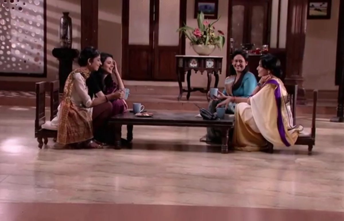 Pragga9's tweet photo. From suffering silently to coming together and deciding to fight back to their laughter and smiles without any fear at the end of the show, the women at the Jakhar house came a long way ❤️🧿 https://t.co/p8ROBGhmoI