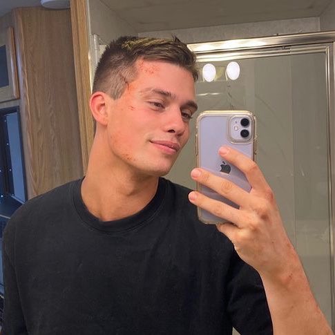 utterlydima's tweet image. Just a baby back then