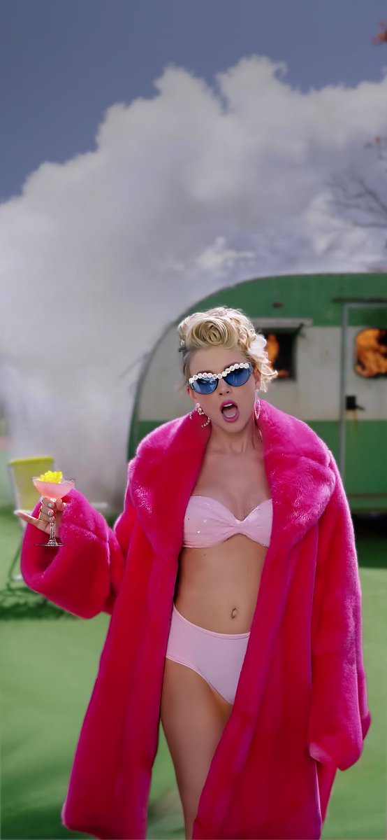 kubaswift's tweet photo. 🌈You Need to Calm Down - The Music Video💖
🌟Blank Versions 1/2💖
Like❤️, Follow ➕ and Repost🔃 for all upcoming wallpaper releases ✨
#YouNeedToCalmDown #Lover #YNTCD #TSTheErasTour
#TaylorSwiftErasTour #TaylorSwift #Wallpapers #TheErasTourFilm https://t.co/V37YDG8RTy