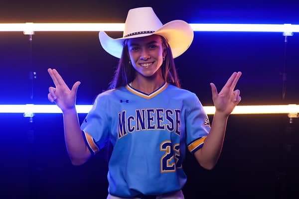 CassidySicuro's tweet photo. Dreams do come true!! Excited to announce my commitment to McNeese State University!! So thankful for Coach @jlandreneau, Coach @ShelbiSunseri, Coach @alexisotero31, and Coach Alayis for this amazing opportunity! Excited to be a Cowgirl!! GO POKES!! @Lapridegold @lamargafford https://t.co/KVDzxN2Wa3