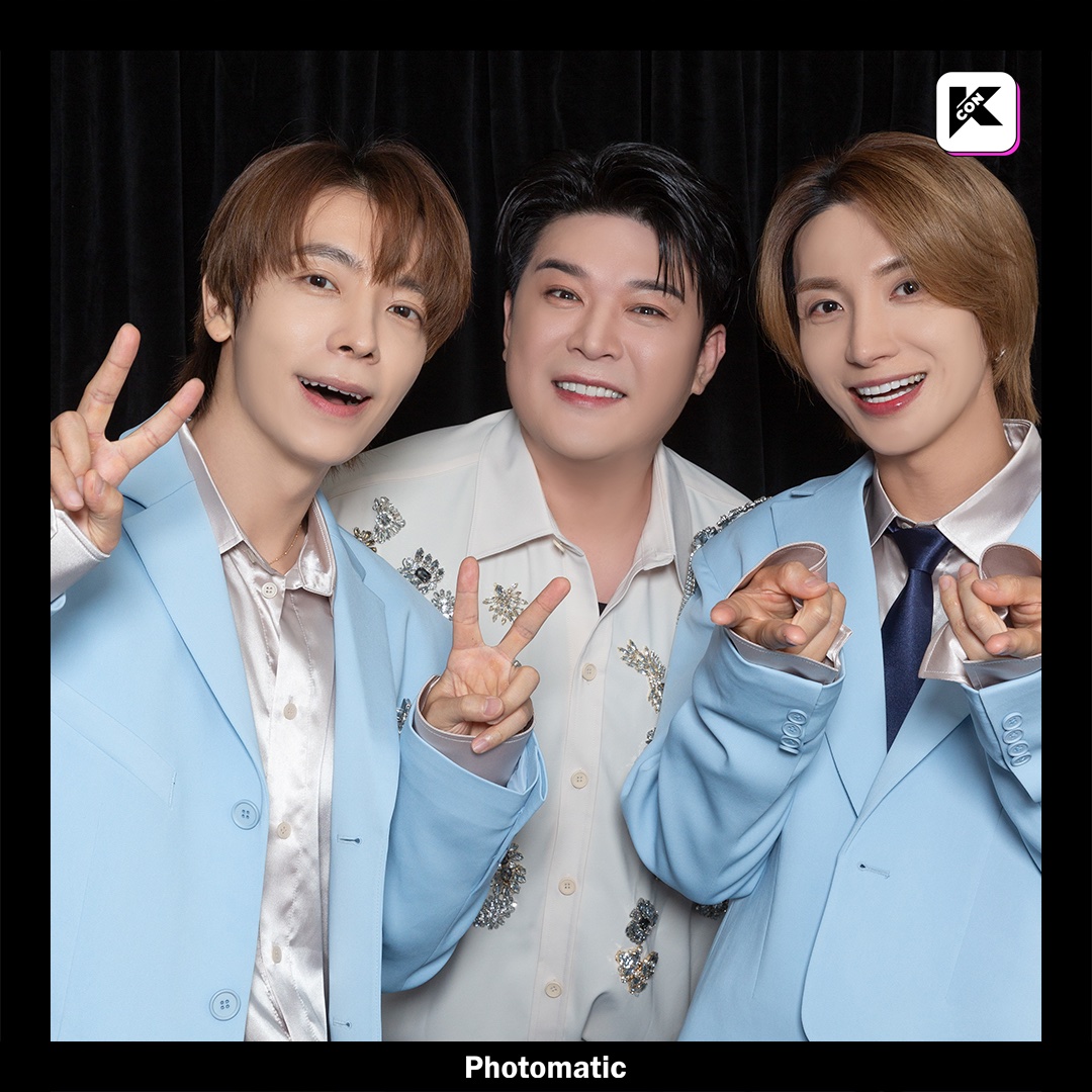 kconsaudiarabia's tweet photo. 💘#SUPERJUNIOR's Special Photo 📷✨
 w/ @photomatic_real 
It only took few frames to bring back unforgettable memories 

@SJofficial
#KCONSAUDIARABIA2023
💚10/6 ~ 10/7
✨Let’s #KCON ! https://t.co/0GElZUuJRQ