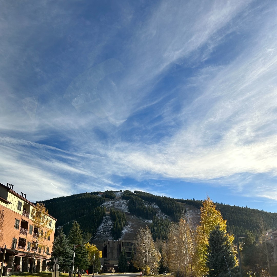 Had a stellar time at @coppermtn for our Fall Education Seminar yesterday!

We discussed risk mitigation, ski statutes, regional trends, and more.

And our view wasn't too bad either 😎