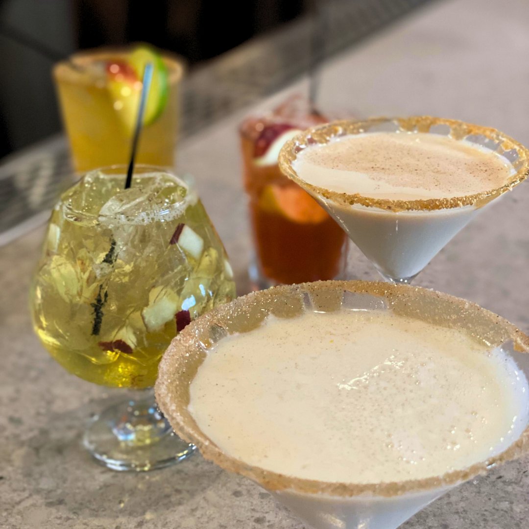 Chelo's Bar & Grille tweet media