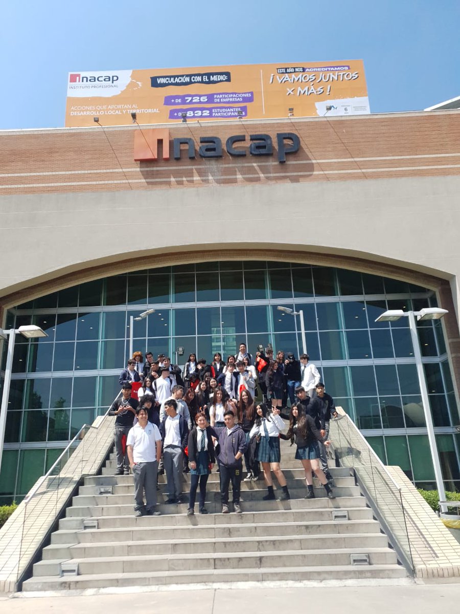liceolat's tweet photo. ¡Día increíble para los alumnos de Química Industrial de 3°C y 3°D! Exploraron el Campus San Joaquín de la UC en el Tour Químico 2023 y visitaron la sede Sur de INACAP Santiago. ¡Una experiencia que inspira y fortalece su camino hacia el futuro! 🔬📚 #Educación #QuímicaIndustrial https://t.co/3JfPaCuLli