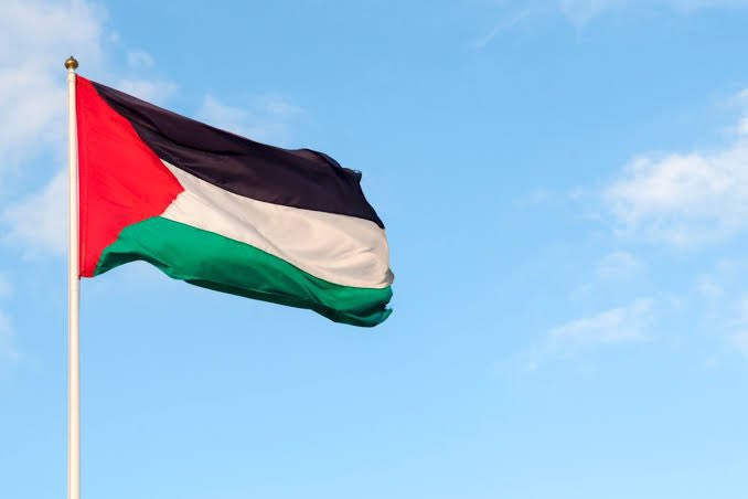 MuneebaAli17's tweet photo. 🤲🤲🤲
 #FreePalastine https://t.co/opamFIB2q9