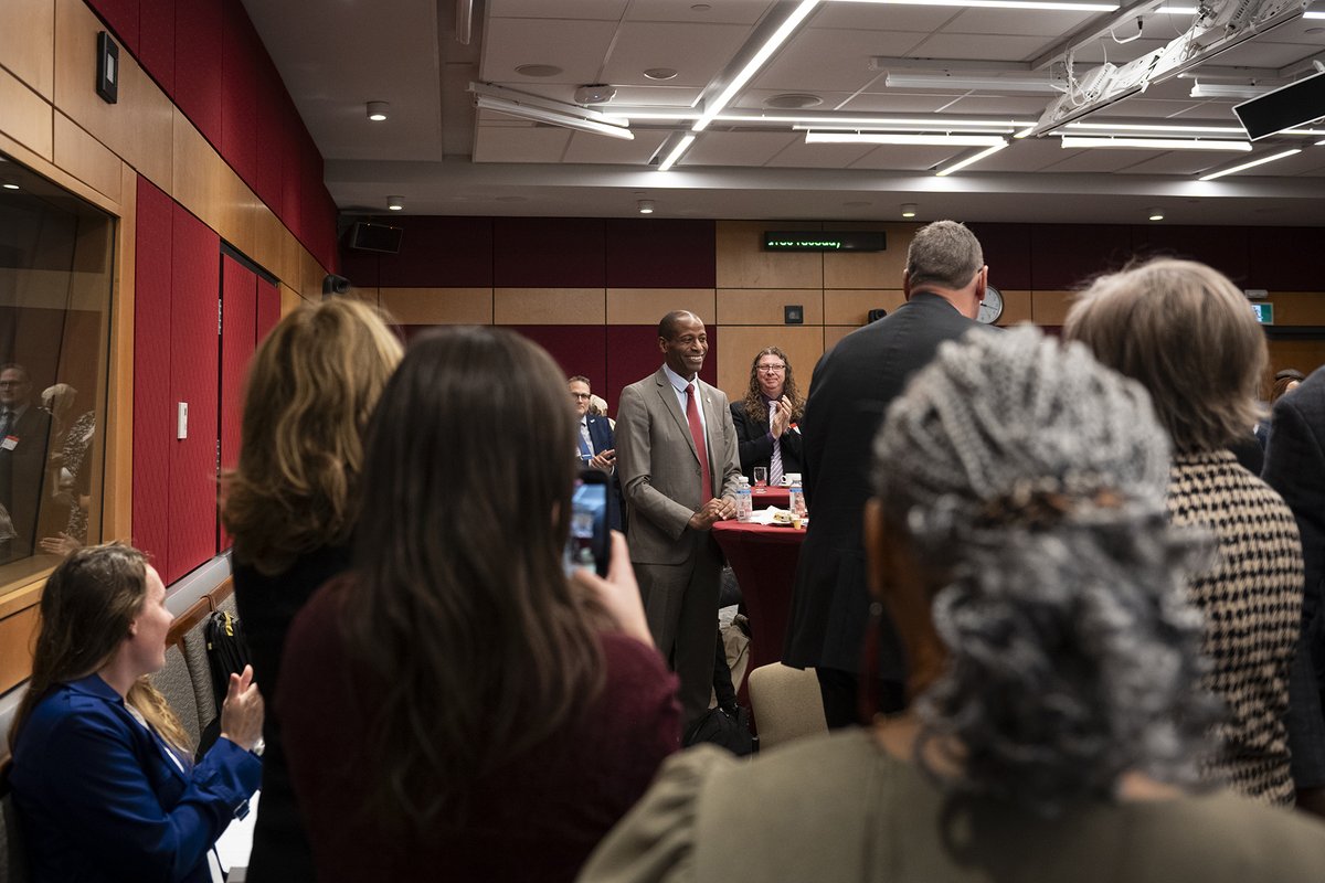 LeonieTchatat's tweet image. &quot;From Complaints to Actions&quot; #Resolutions2023 Overcoming racism together - a successful first conference on anti-racism in French Ontario. Closing with actionable solutions to eradicate racism in the Provence. A moment of proud and power with our distinguished guests.