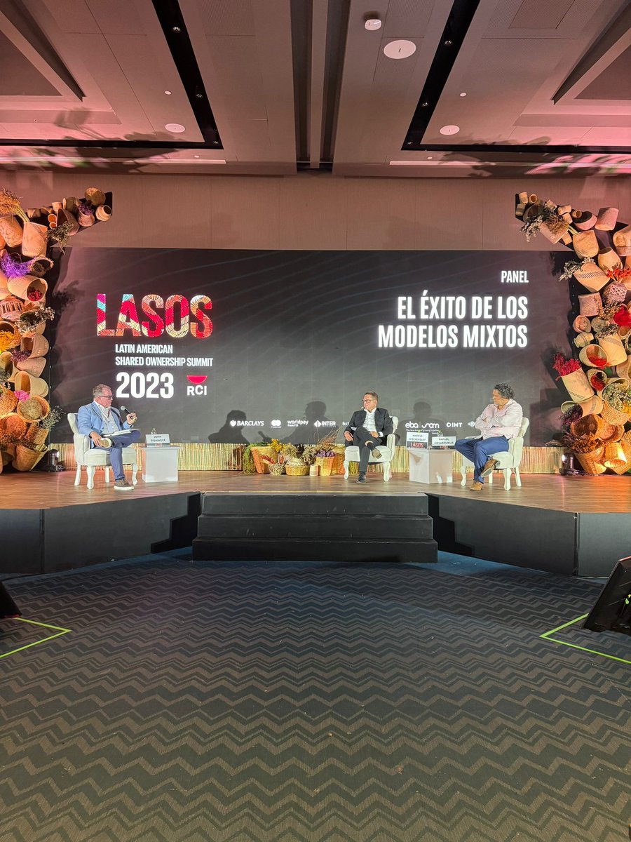At #Lasos2023 I had the fantastic opportunity to present my properties and connect with diverse business professionals.🏡🤝Grateful for the insights and connections made. I'm here if you need business advice and tips to open your own business 💼Let's turn your dream into reality!