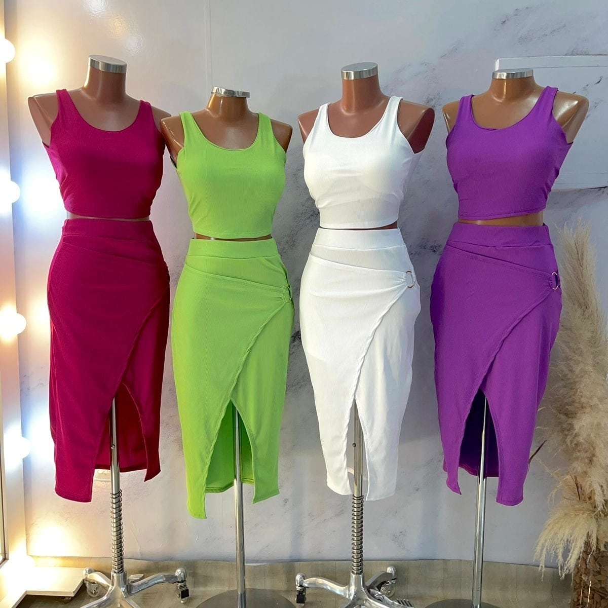 TdlModas's tweet photo. *Conjunto Sara🩷*
                                                                                                                                                         
🛍 Material: Canelado Premium 

🎨 Cores: As da foto 

✅ Tamanho: Único    

🛵 Entregamos com taxa https://t.co/9bTStaXK6I