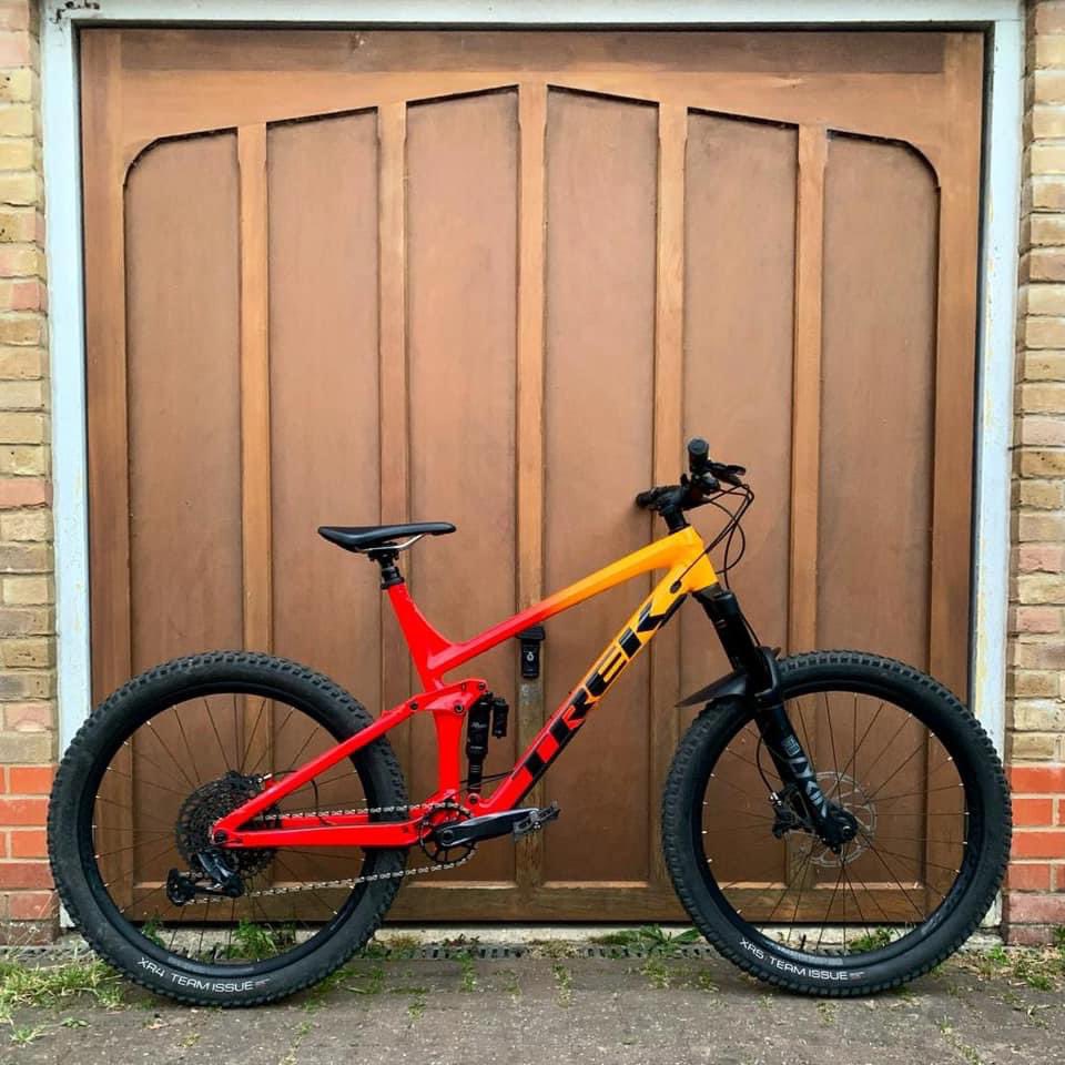 RideBlackmore's tweet image. Stolen and missing from the Chelmsford area. Please RT and share @EssexPoliceUK @StolenRide @chelmercycles @ChelmerCC @AthlonCc @essexhighways @UKMTB_Chat @gmbntweet