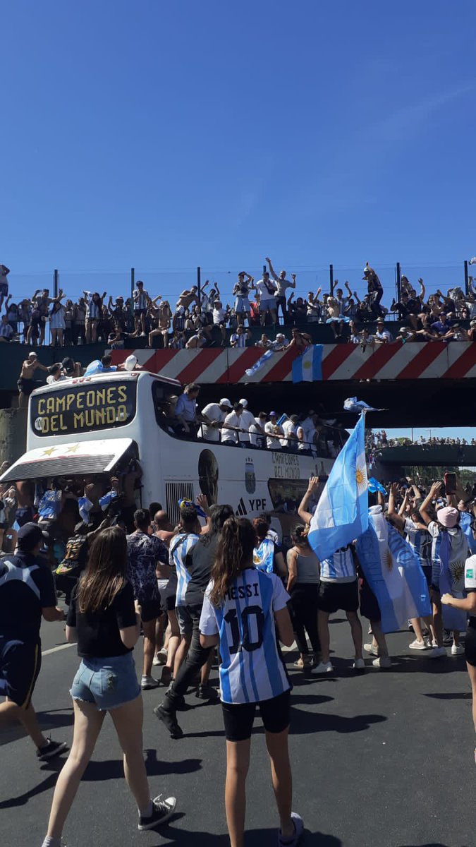 AiluC4's tweet photo. 10 meses🤩⚽️
#Argentina #CampeónDelMundo https://t.co/S1biyJDGtd