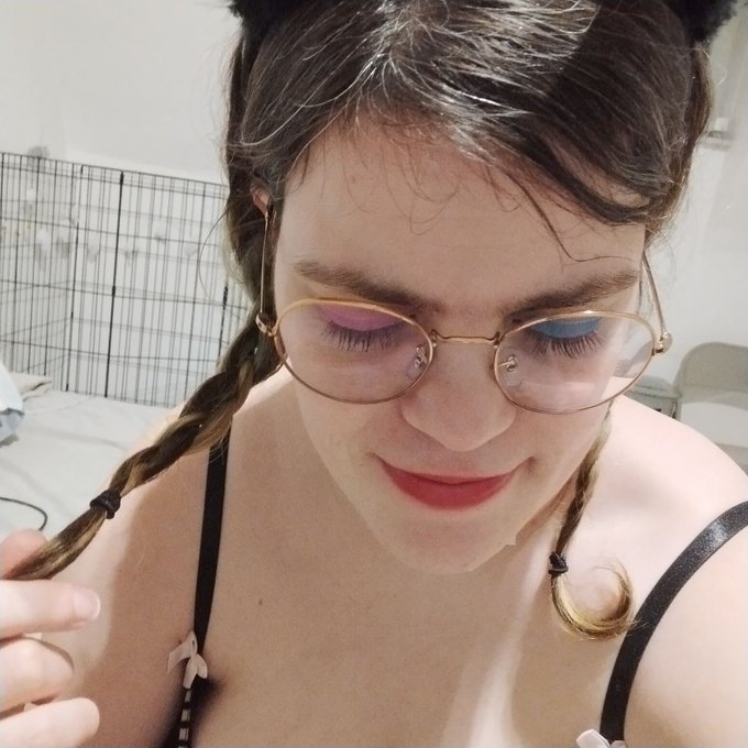 I'm feeling frisky today 😍 Join my show @Stripchat 👉 https://t.co/HumcmTKGwB #stripchat #stripchatlive<a class="tags" href="/tag/stripchat">@stripchat</a><a href="/tag/stripchat"class="tags"><span>#stripchat</span></a><a href="/tag/stripchatlive"class="tags"><span>#stripchatlive</span></a>