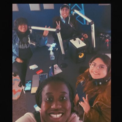 lay_radioshow's tweet photo. #NewProfilePic https://t.co/s9DDCpWtAH