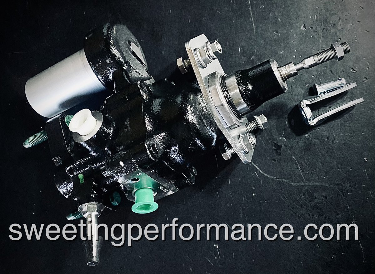 SweetingPerf's tweet photo. A Hydro-Boost we made for a Tri-Five Chevy
https://t.co/eTchfrzUQC
#hydroboost #bosch #sweetingperformance #hydroboostbrakes #brakeupgrade #Wilwood #discbrakekit #chevy #trifivechevy #twoten #caprice #impala #belair #classiccar #musclecar #biscayne #chevycaprice #capriceclassic https://t.co/hMO15CQXkI