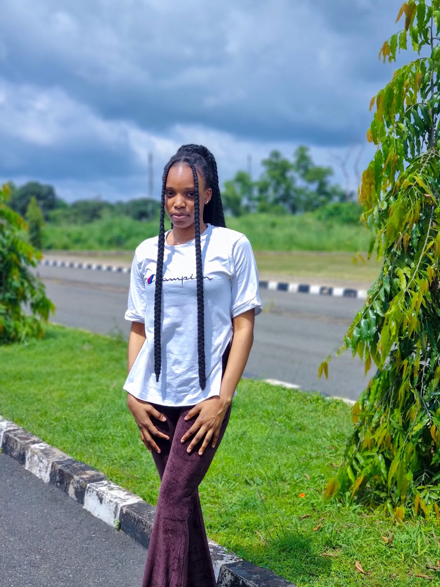 Tojahbae's tweet photo. Pretty without effort so imagine when I apply pressure 🙈🤭🥰
Last slide is my forever mood 😇 https://t.co/L7bGDPvwa0