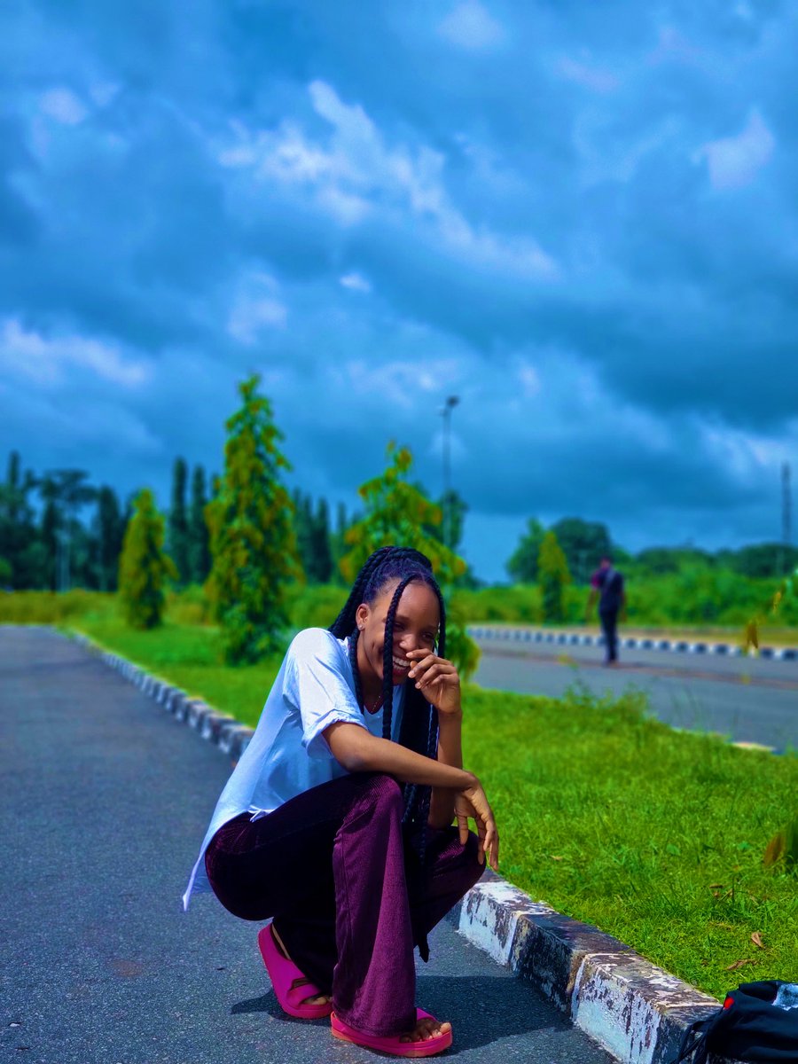 Tojahbae's tweet photo. Pretty without effort so imagine when I apply pressure 🙈🤭🥰
Last slide is my forever mood 😇 https://t.co/L7bGDPvwa0