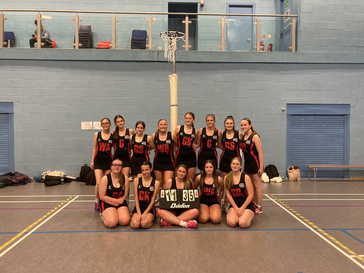 maceyjx's tweet photo. An outstanding result from today’s netball match against Bridgend College. Final score 35 - 11 to TLZ! Congrats girls 🙌🏽

#TLZ #coleggwent https://t.co/lyIGIvWBYo